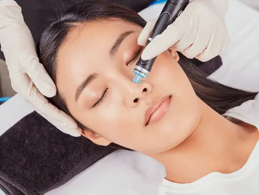 Hydrafacial / Hydradermabrasion