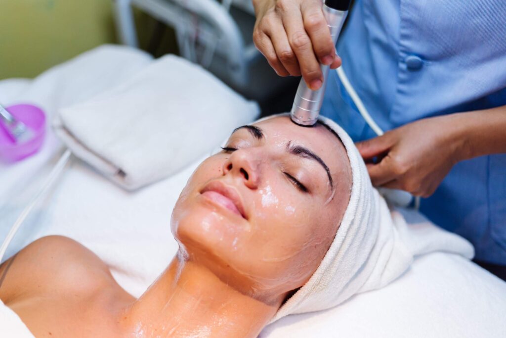 Oxygeneo Facial